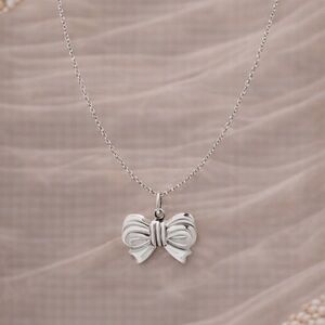 Bow 925 Sterling Silver Necklace